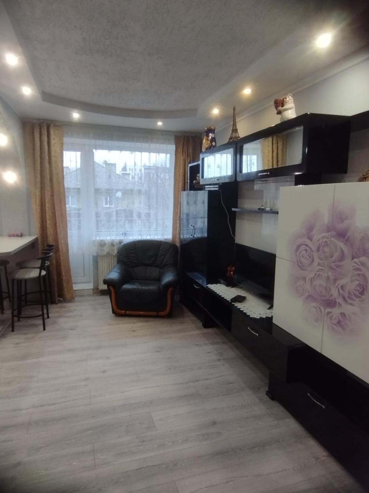 Дизайнерська Квартира У Центрі Міста Uzhhorod Exterior photo